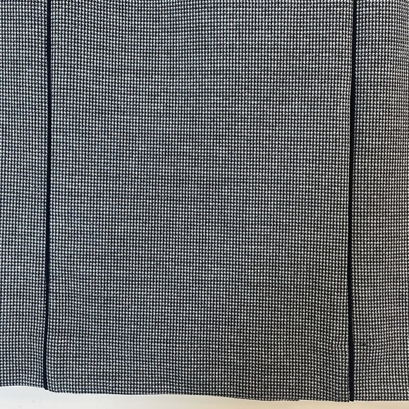 NWT. Calvin Klein 8 Little Houndstooth Pencil Skirt. - Picture 8 of 13